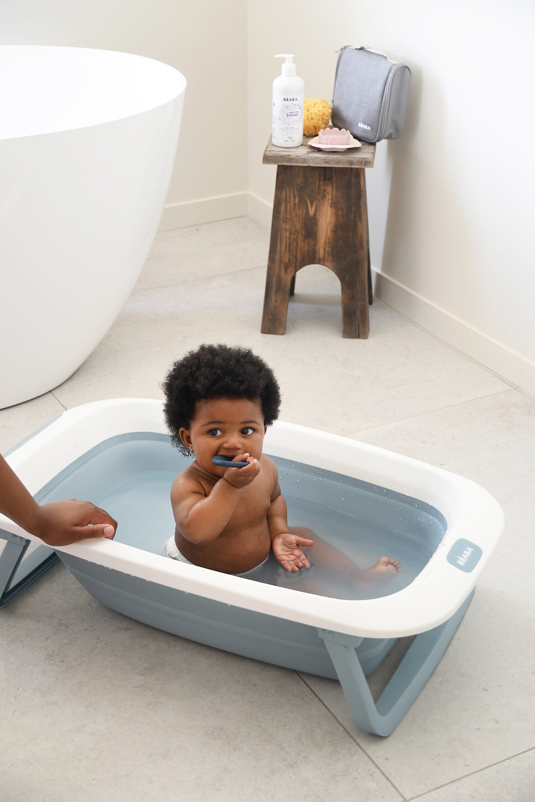 Beaba Eazy Pop Bathtub Baltic Blue