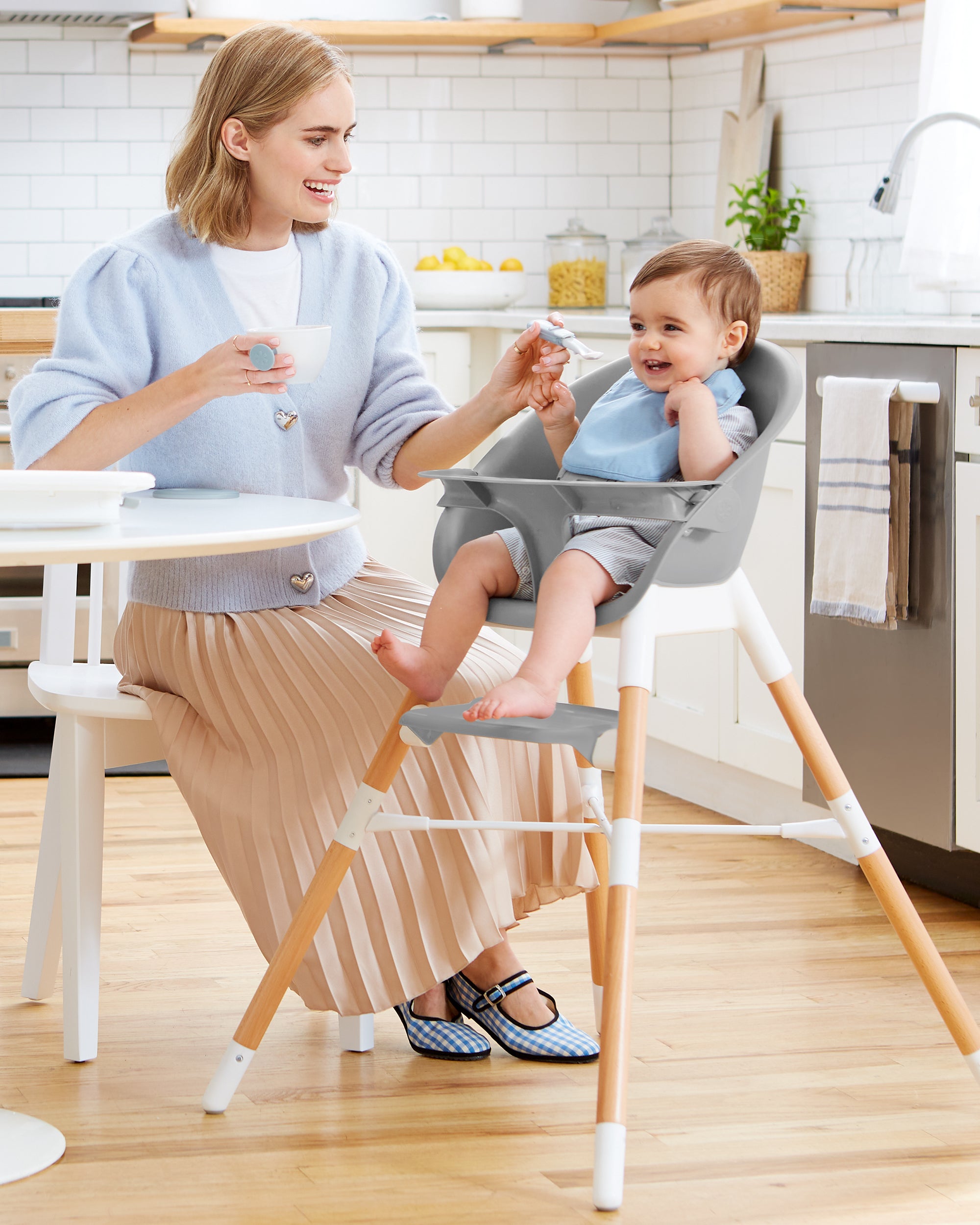 Skip Hop 4 in 1 Highchair