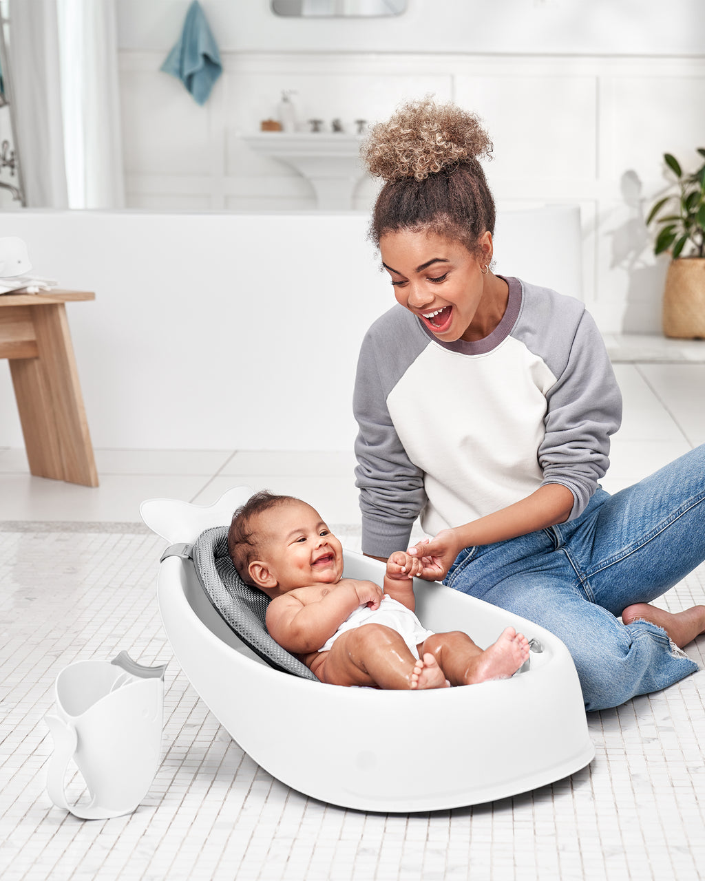 Skip Hop Moby Waterfall Rinser White