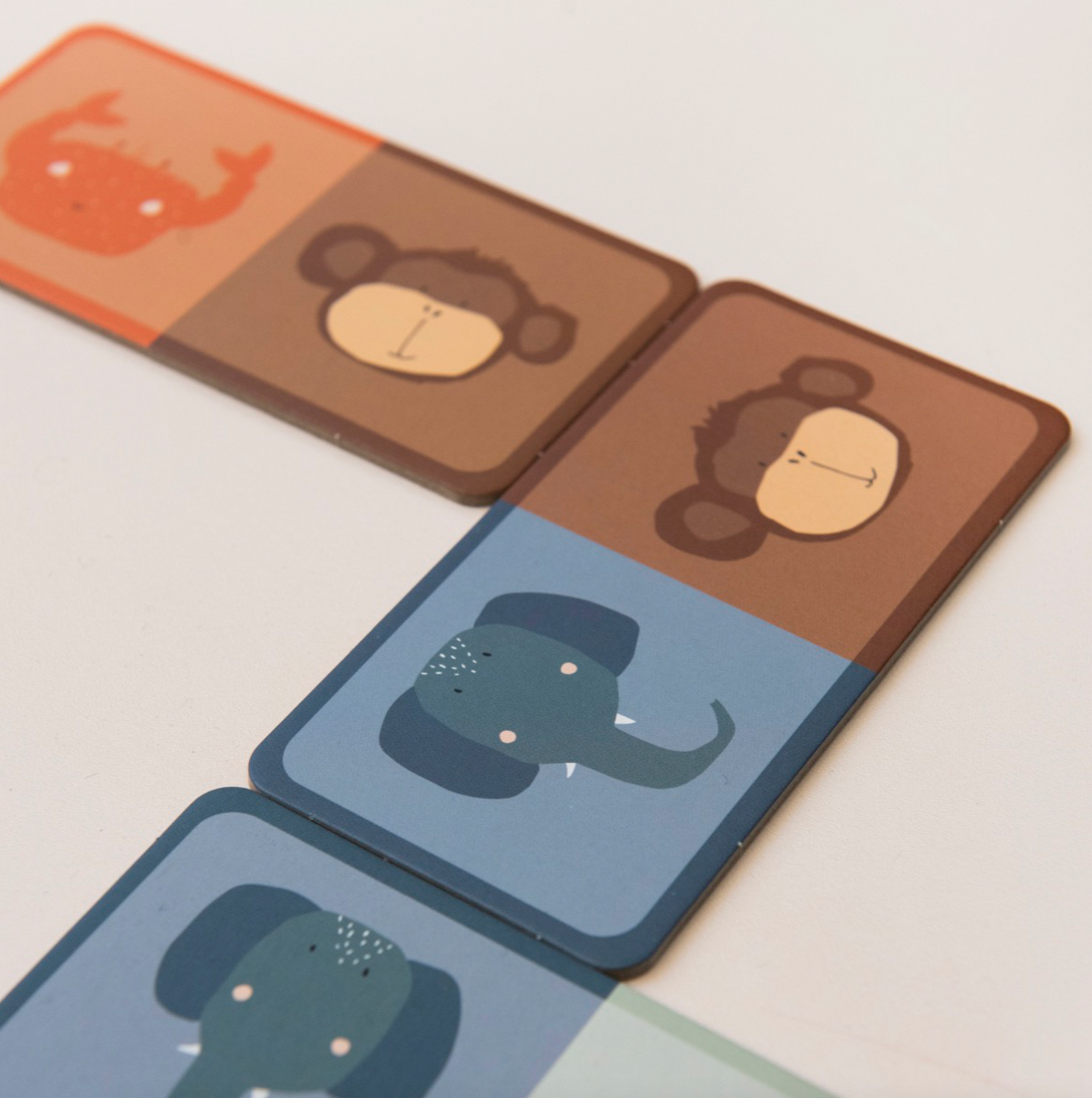 Trixie Domino Animal Heads Matching Game