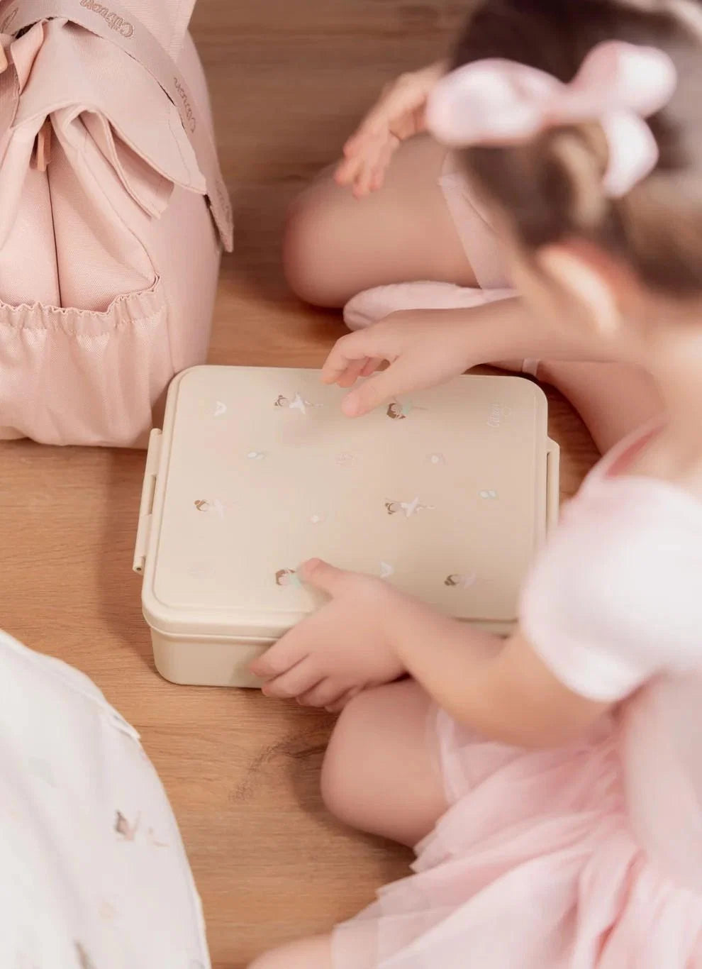 Citron Ballerina Grand Lunch Box with Food Jar